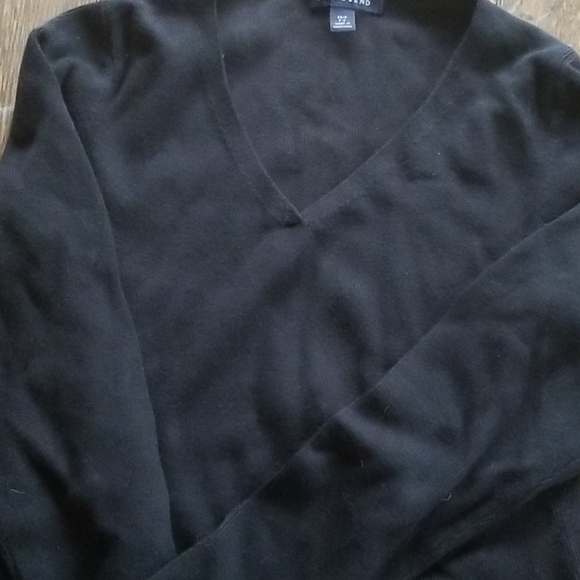 LandsEnd Cotton top - Picture 2 of 4